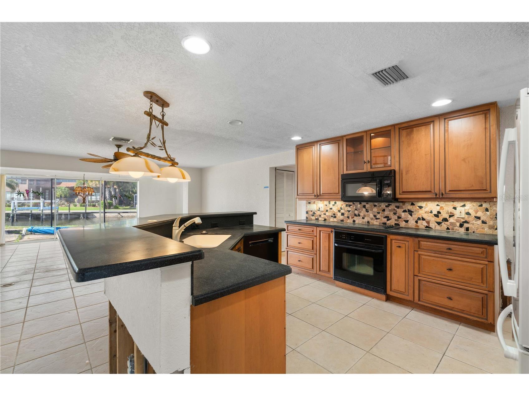 2194 Bayou Road Punta Gorda FL 33950 - DOLPHIN INLET CANAL C7523706 image25