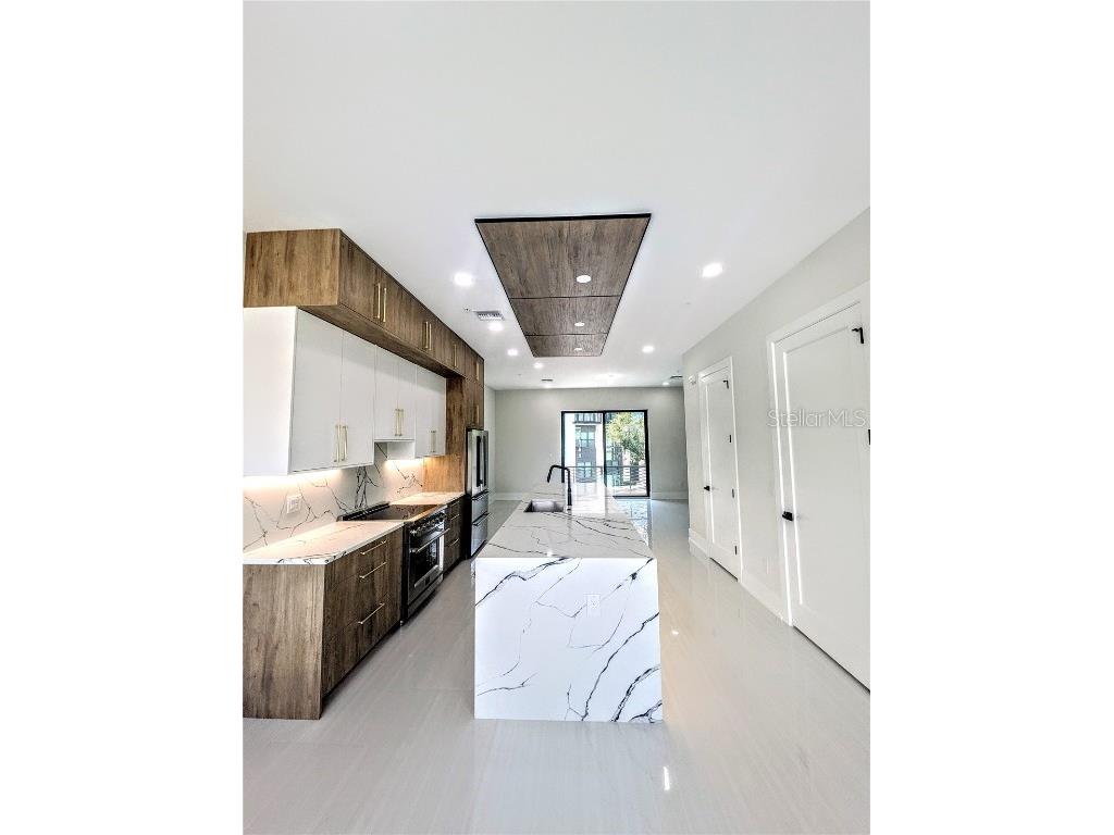 2194 Fruitville Road Sarasota FL 34237 A4662703 image18