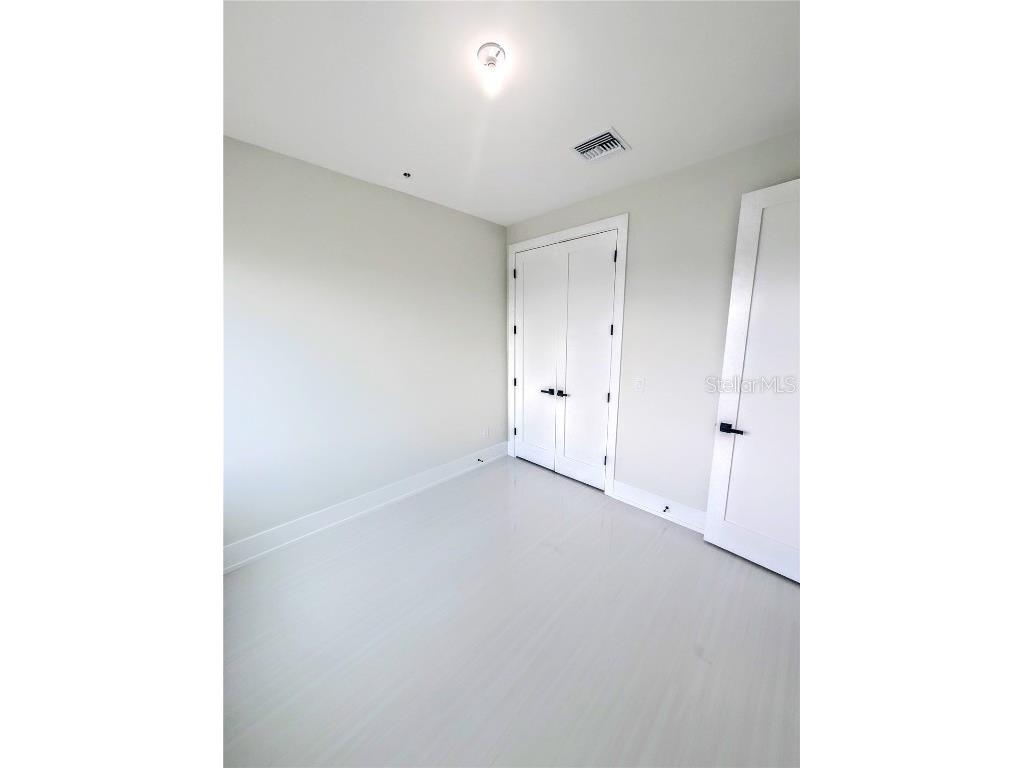 2194 Fruitville Road Sarasota FL 34237 A4662703 image25