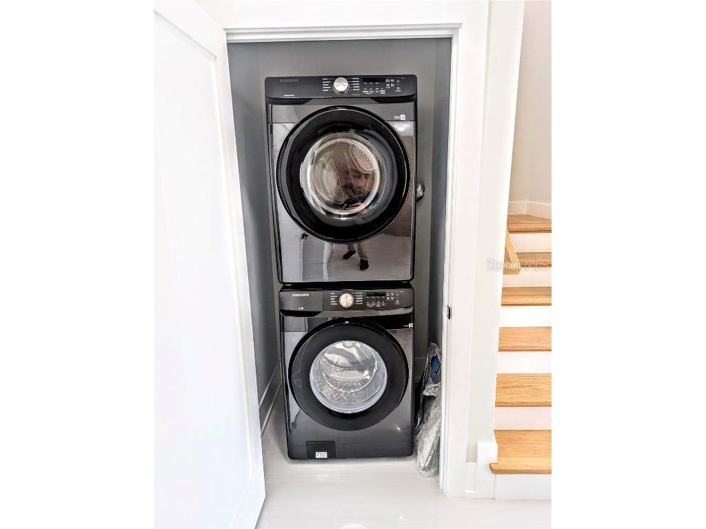 2194 Fruitville Road Sarasota FL 34237 A4662703 image32