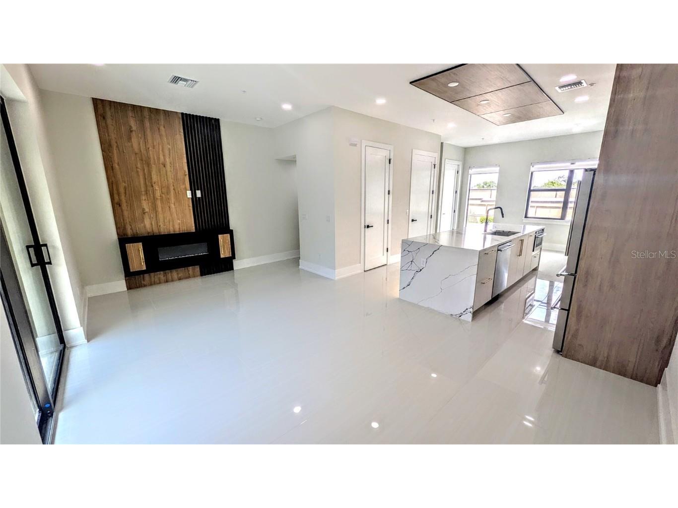 2194 Fruitville Road Sarasota FL 34237 A4662703 image7