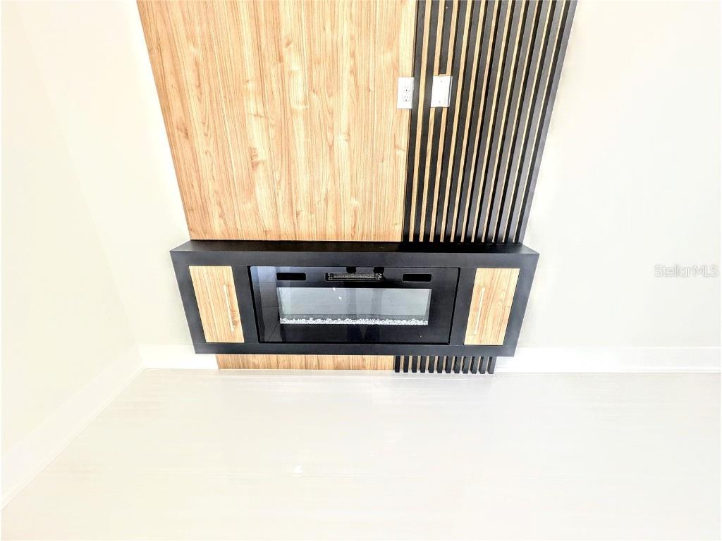 2194 Fruitville Road Sarasota FL 34237 A4662703 image8