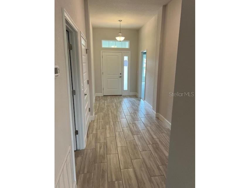 2194 NW 23rd Loop Ocala FL 34475 OM725389 image6