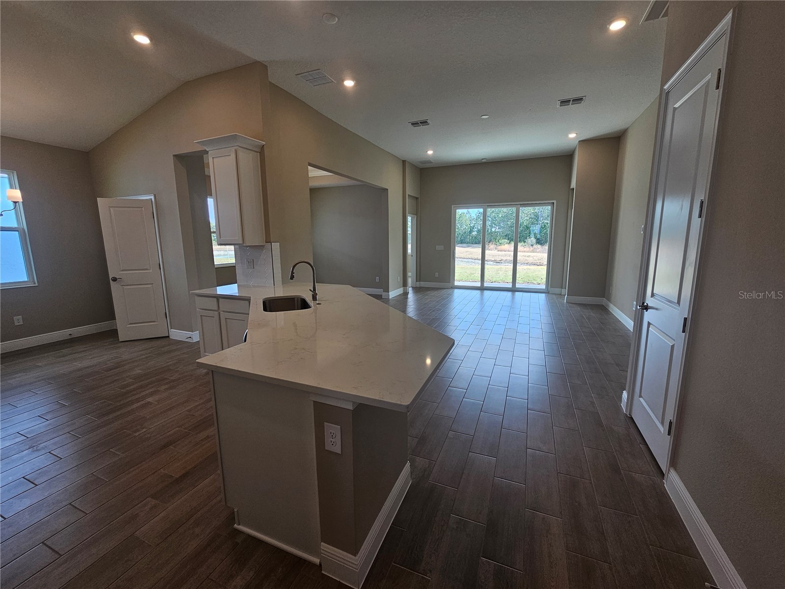 2194 Wise River Lane Zephyrhills FL 33541 TB8454963 image5