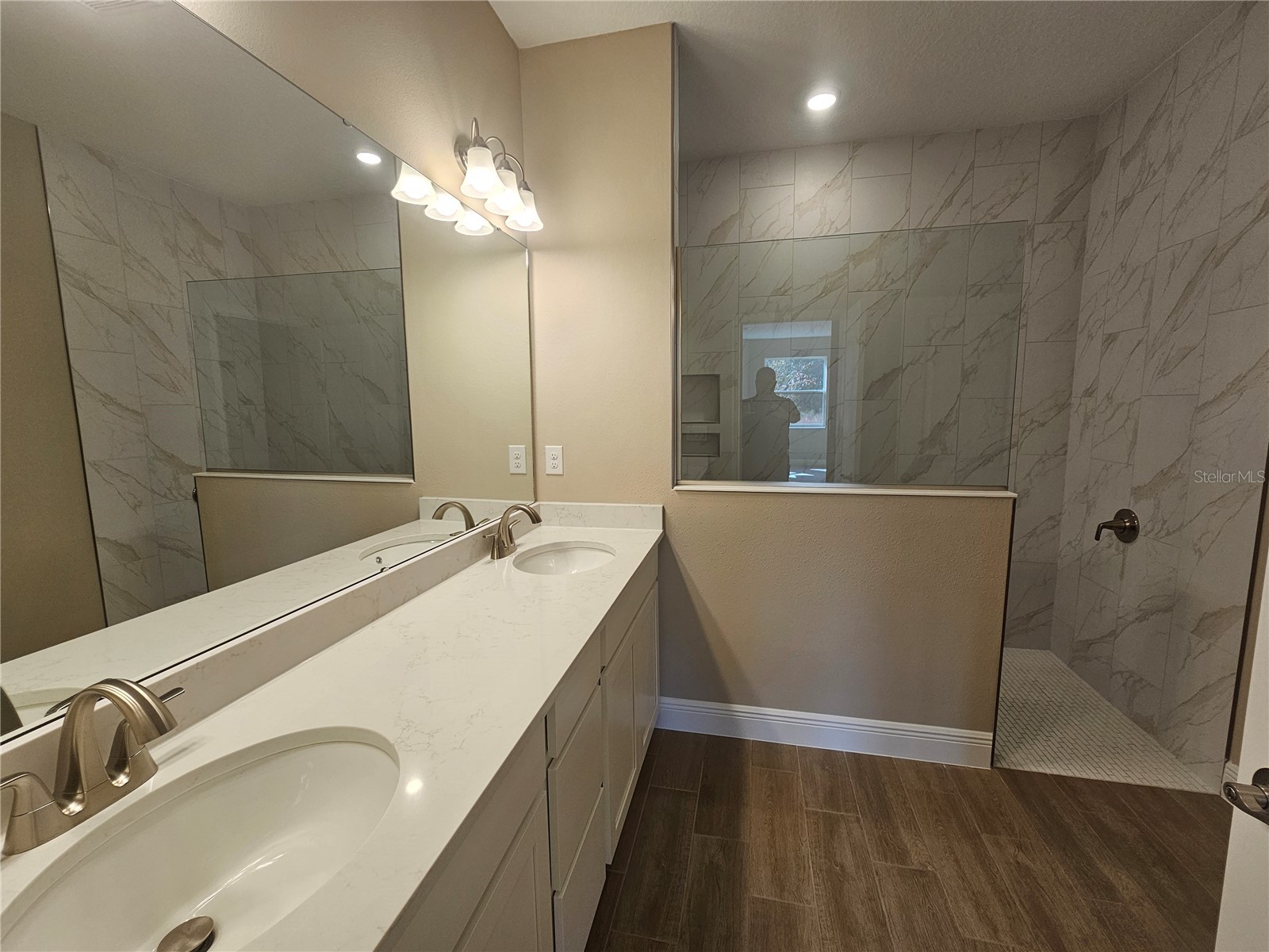 2194 Wise River Lane Zephyrhills FL 33541 TB8454963 image8