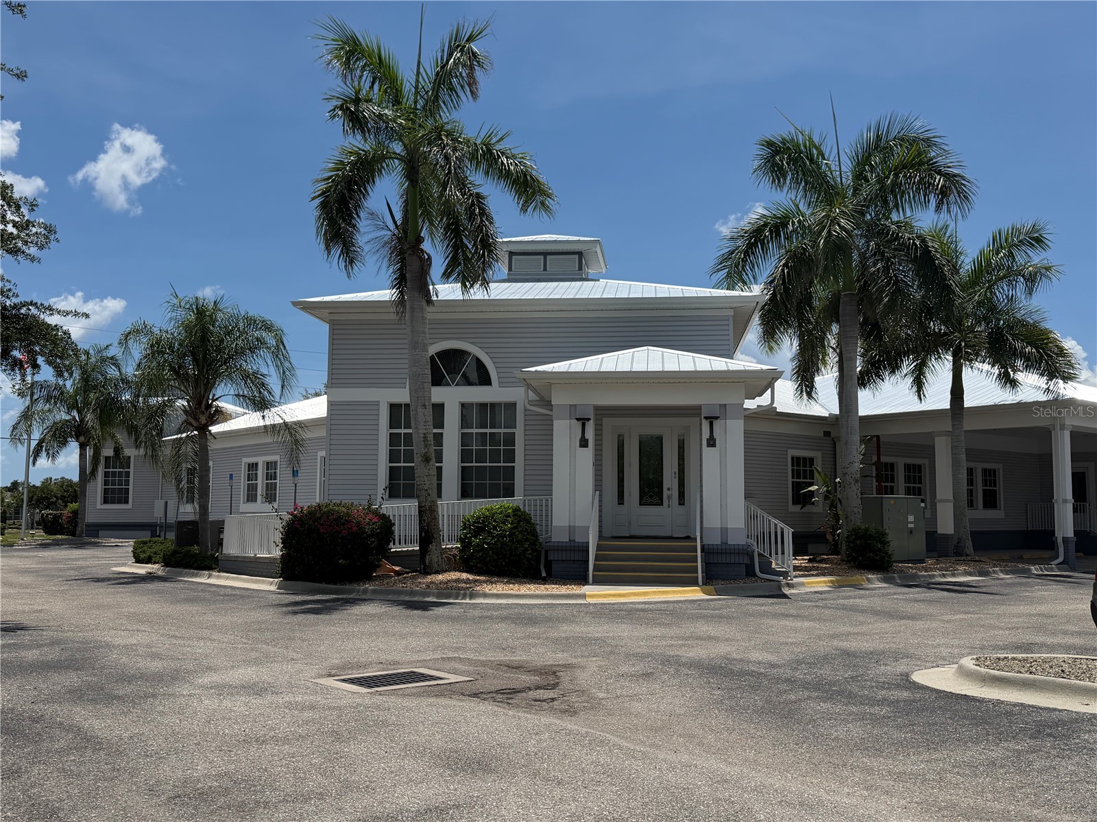 21942 Edgewater Drive Port Charlotte FL 33952 C7526459 image1