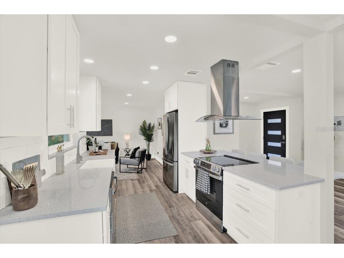 2195 Academy Drive Clearwater FL 33764 TB8448386 image8