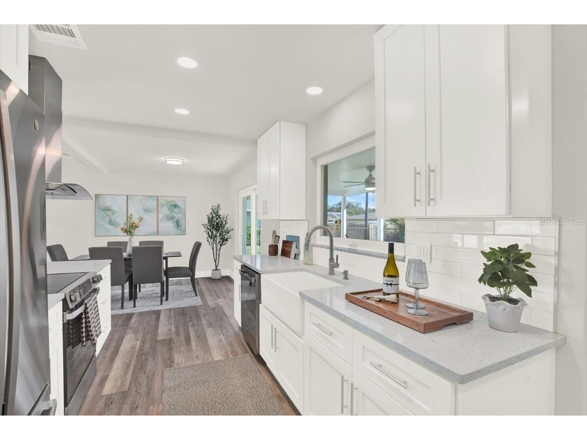 2195 Academy Drive Clearwater FL 33764 TB8448386 image9