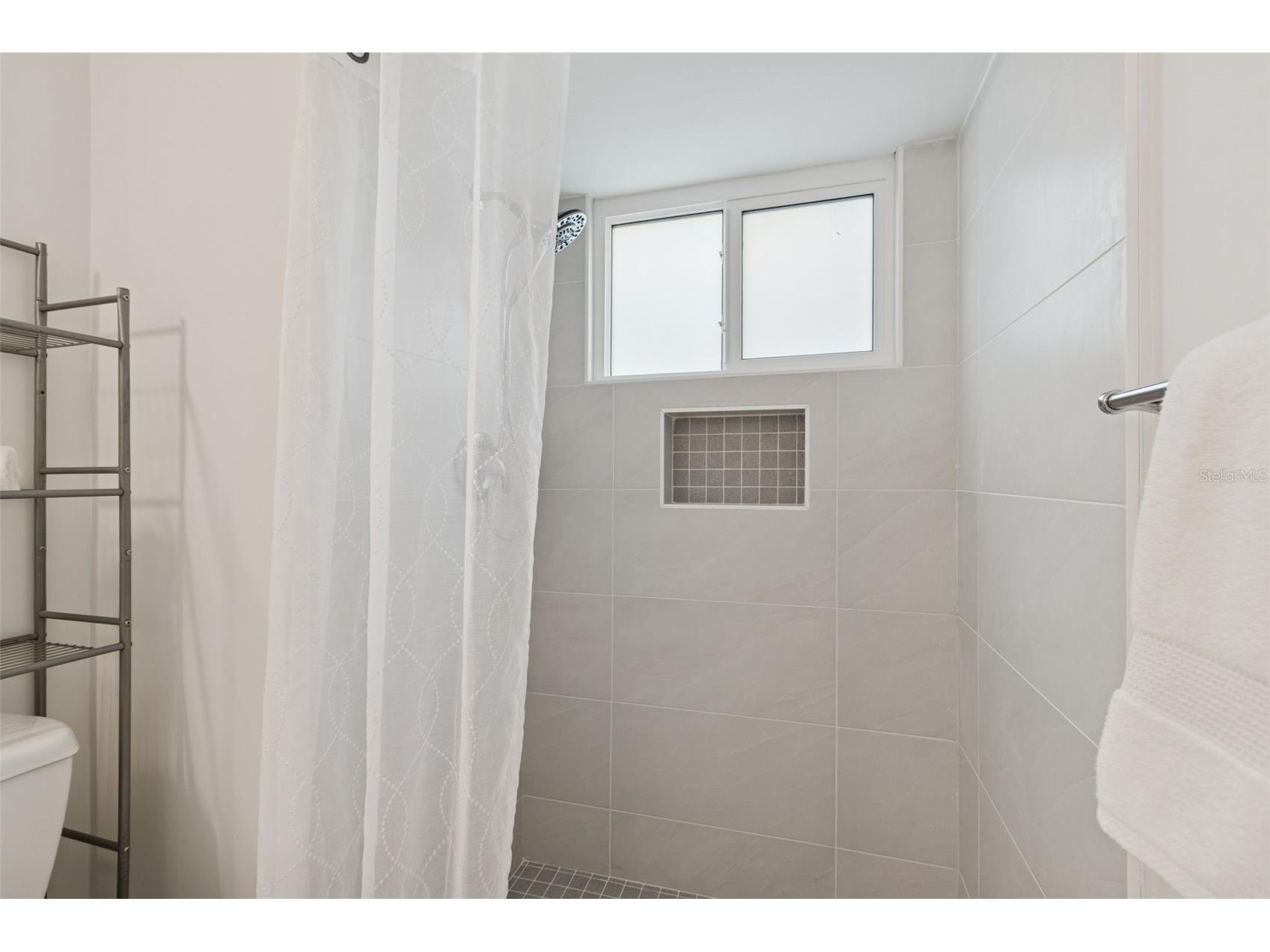 2195 Glen Drive Safety Harbor FL 34695 TB8458257 image21