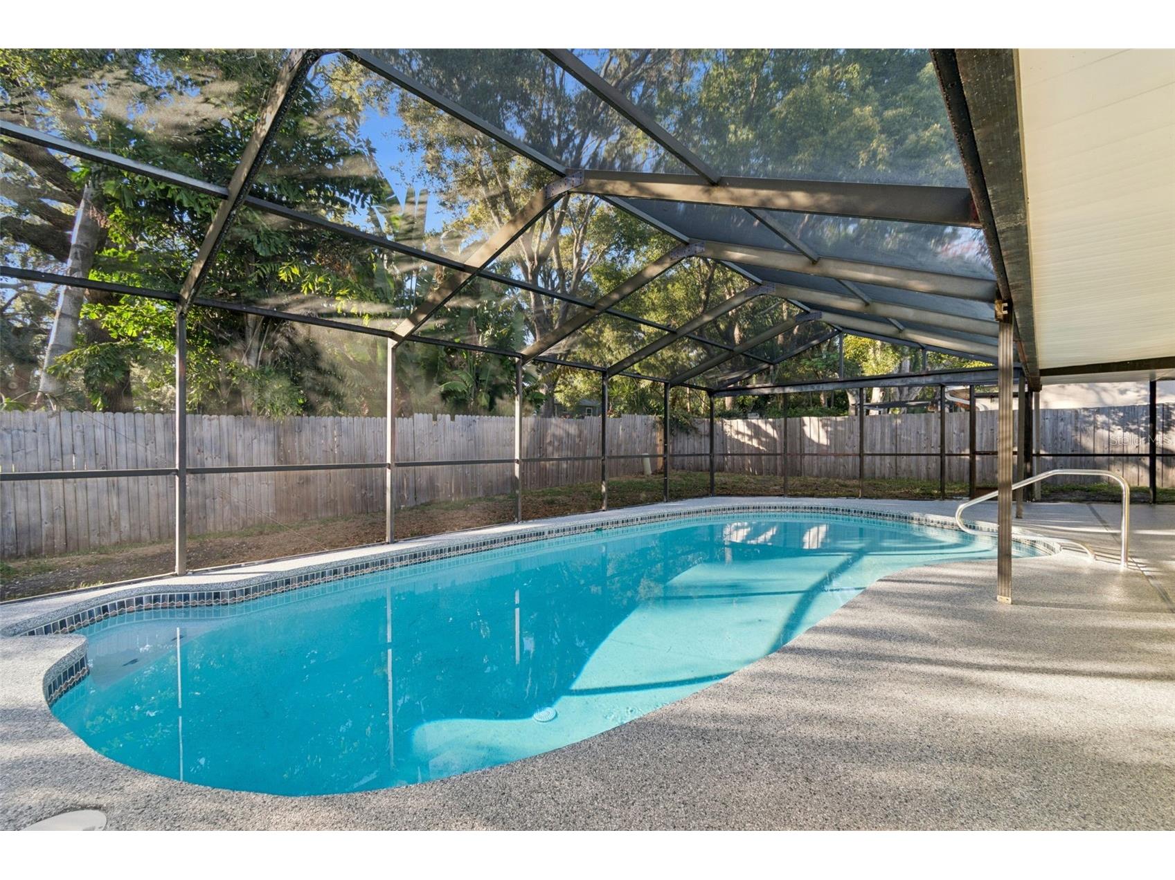 2195 Glen Drive Safety Harbor FL 34695 TB8458257 image40