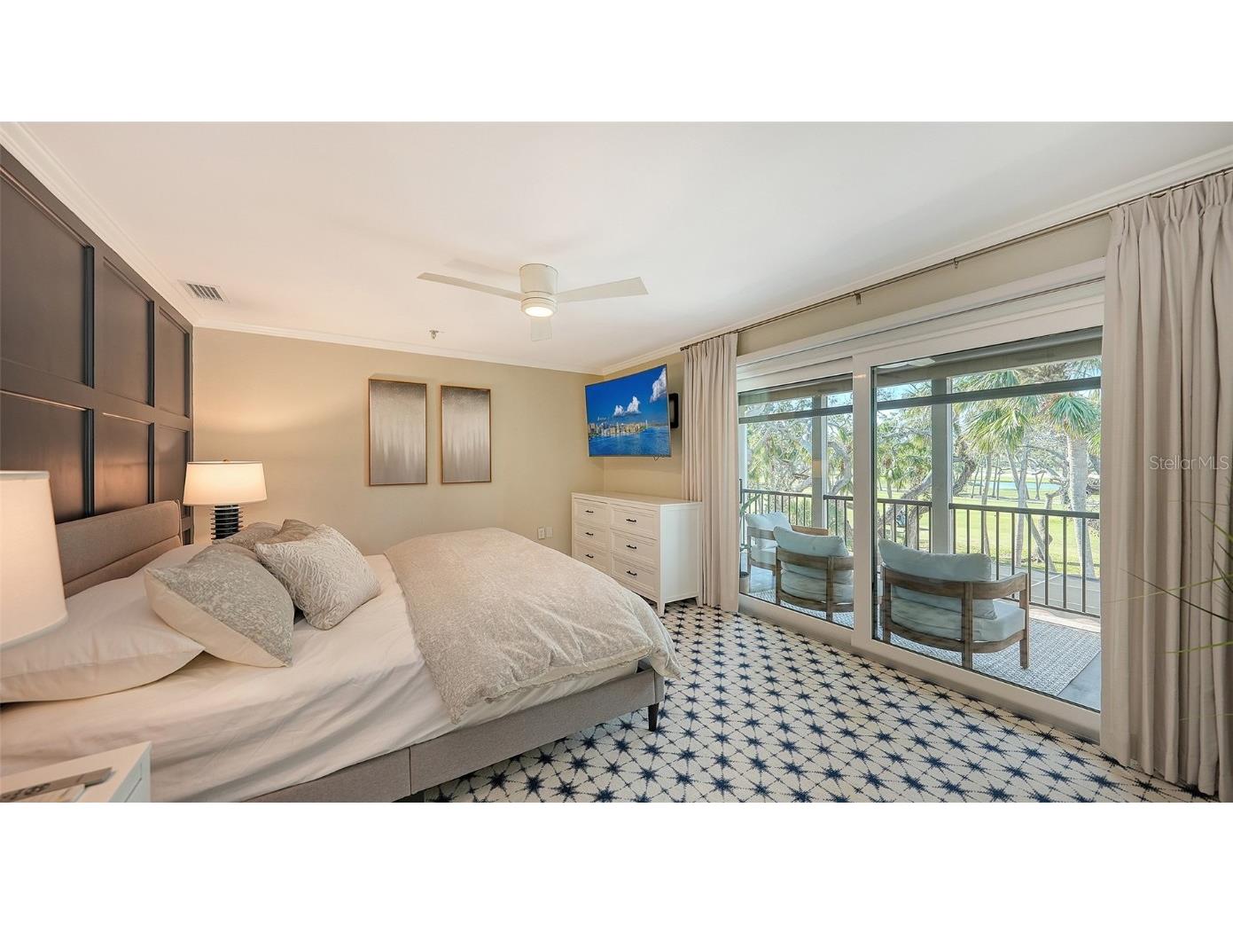 2195 Harbourside Drive #404 Longboat Key FL 34228 - GULF OF MEXICO A4635715 image23