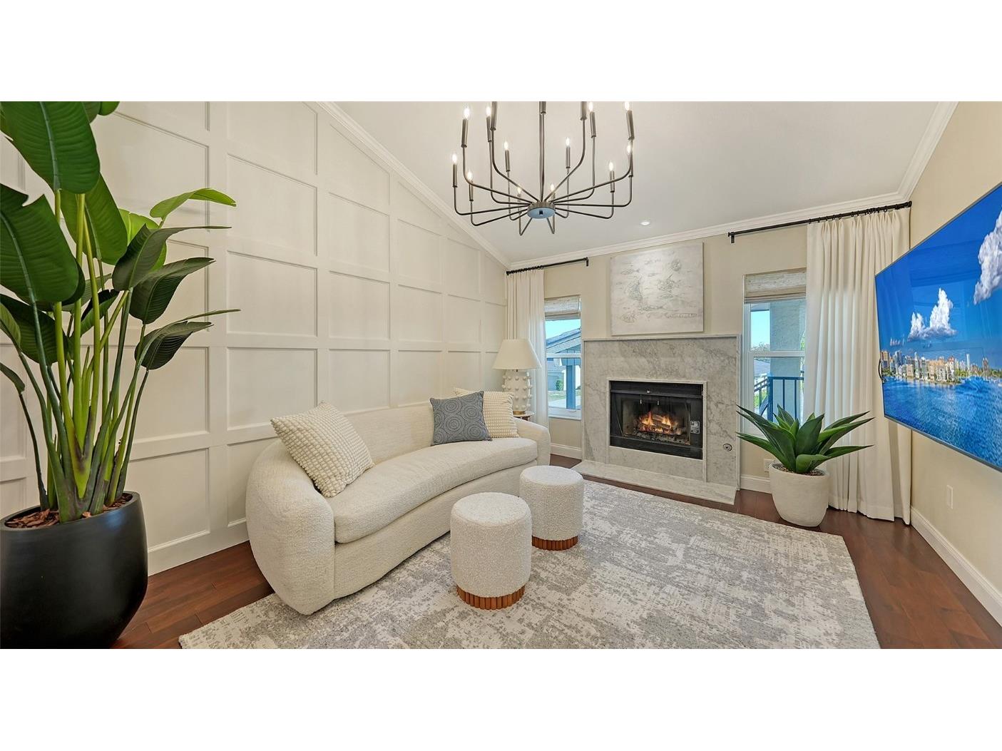 2195 Harbourside Drive #404 Longboat Key FL 34228 - GULF OF MEXICO A4635715 image3