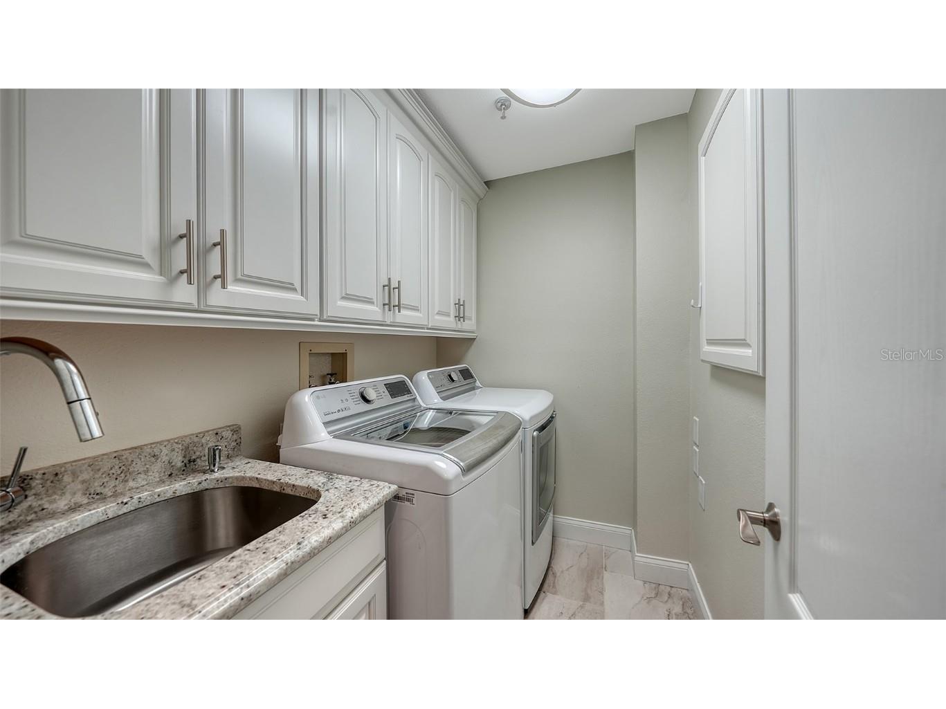 2195 Harbourside Drive #404 Longboat Key FL 34228 - GULF OF MEXICO A4635715 image34