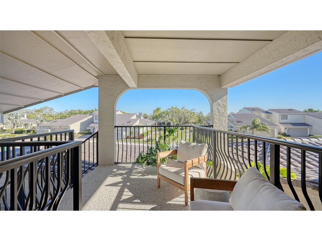 2195 Harbourside Drive #404 Longboat Key FL 34228 - GULF OF MEXICO A4635715 image8