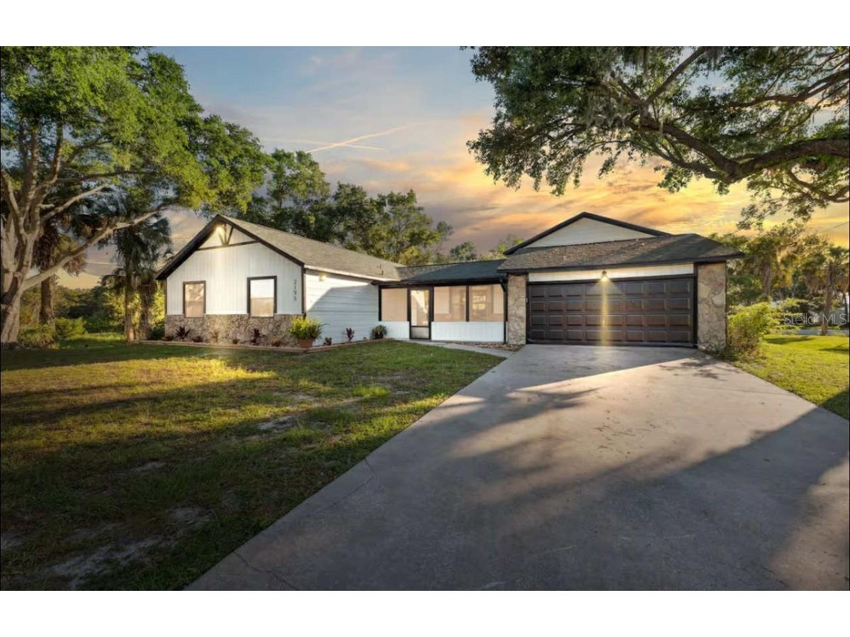 2195 N Slewfoot Path Crystal River FL 34429 TB8449221 image1