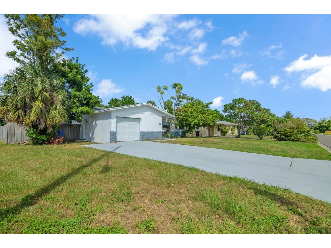 2197 63rd Avenue S Saint Petersburg FL 33712 S5134134 image2