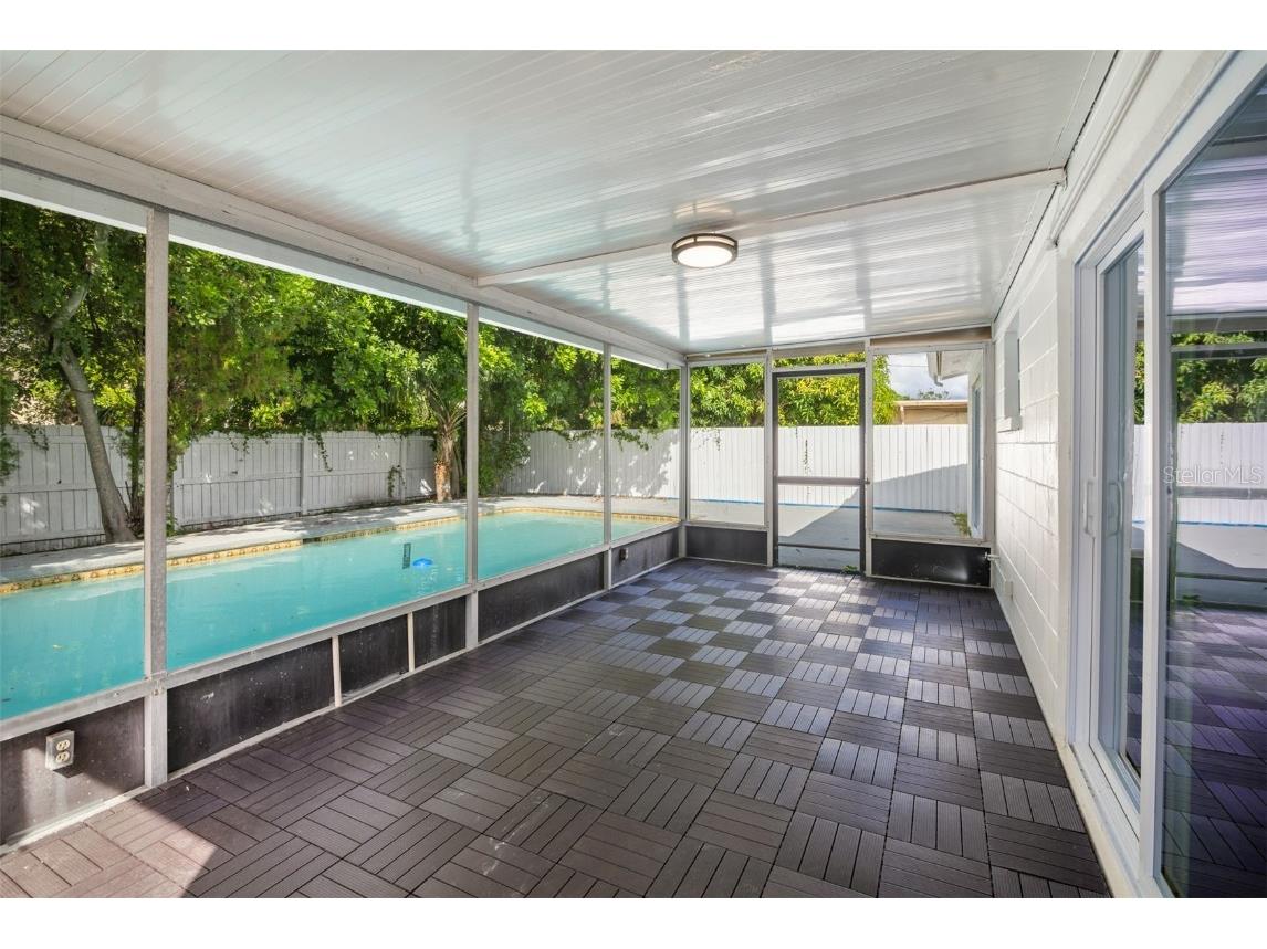 2197 63rd Avenue S Saint Petersburg FL 33712 S5134134 image37