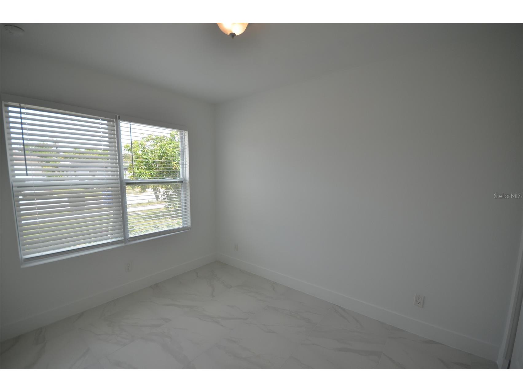2197 Davis Court Fort Myers FL 33916 O6404158 image14