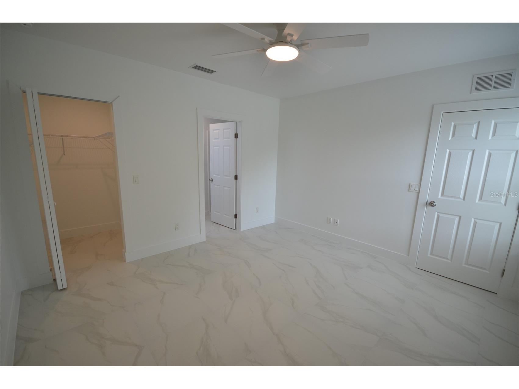 2197 Davis Court Fort Myers FL 33916 O6404158 image20