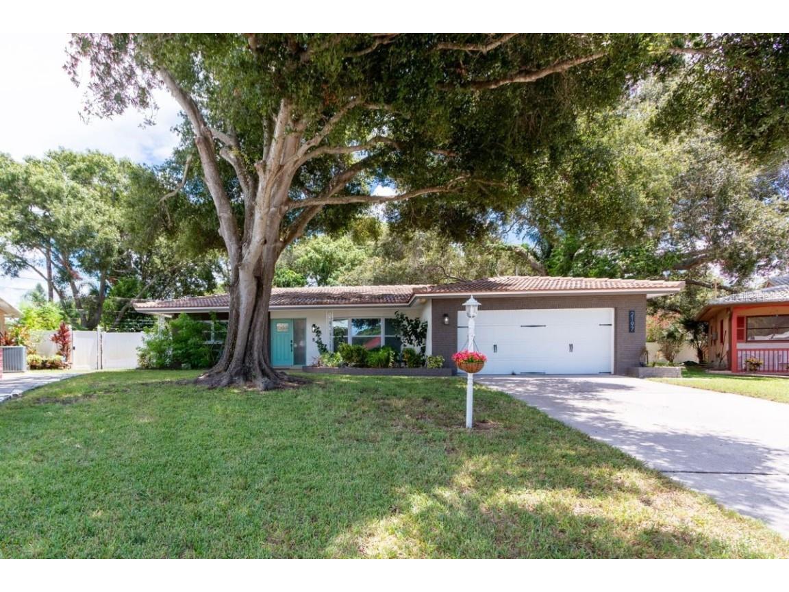 2197 Indigo Drive Clearwater FL 33763 U8241815 image1