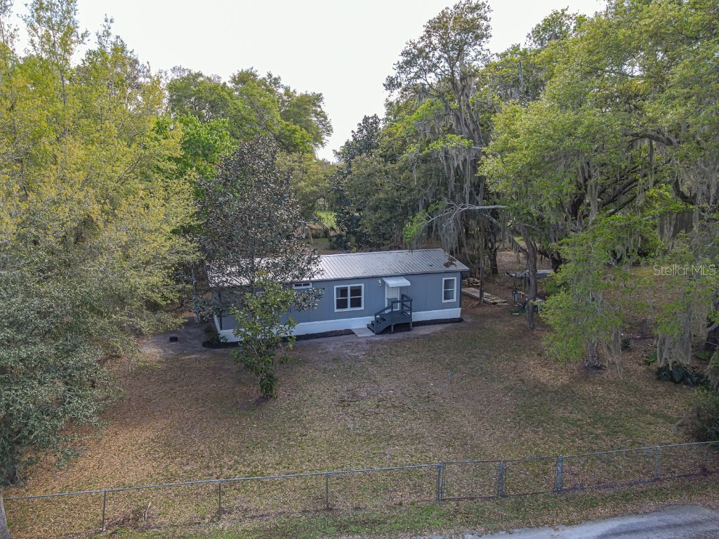 2197 NW 10th Place Lake Panasoffkee FL 33538 G5052943 image1