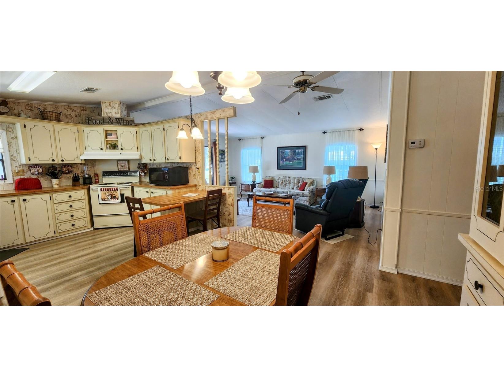 22 Big Oak Lane Wildwood FL 34785 - LAKE OKAHUMPKA G5091121 image2