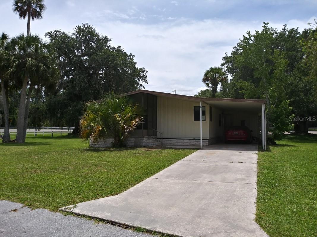 22 Canal Court Lake Panasoffkee FL 33538 A4696651 image3