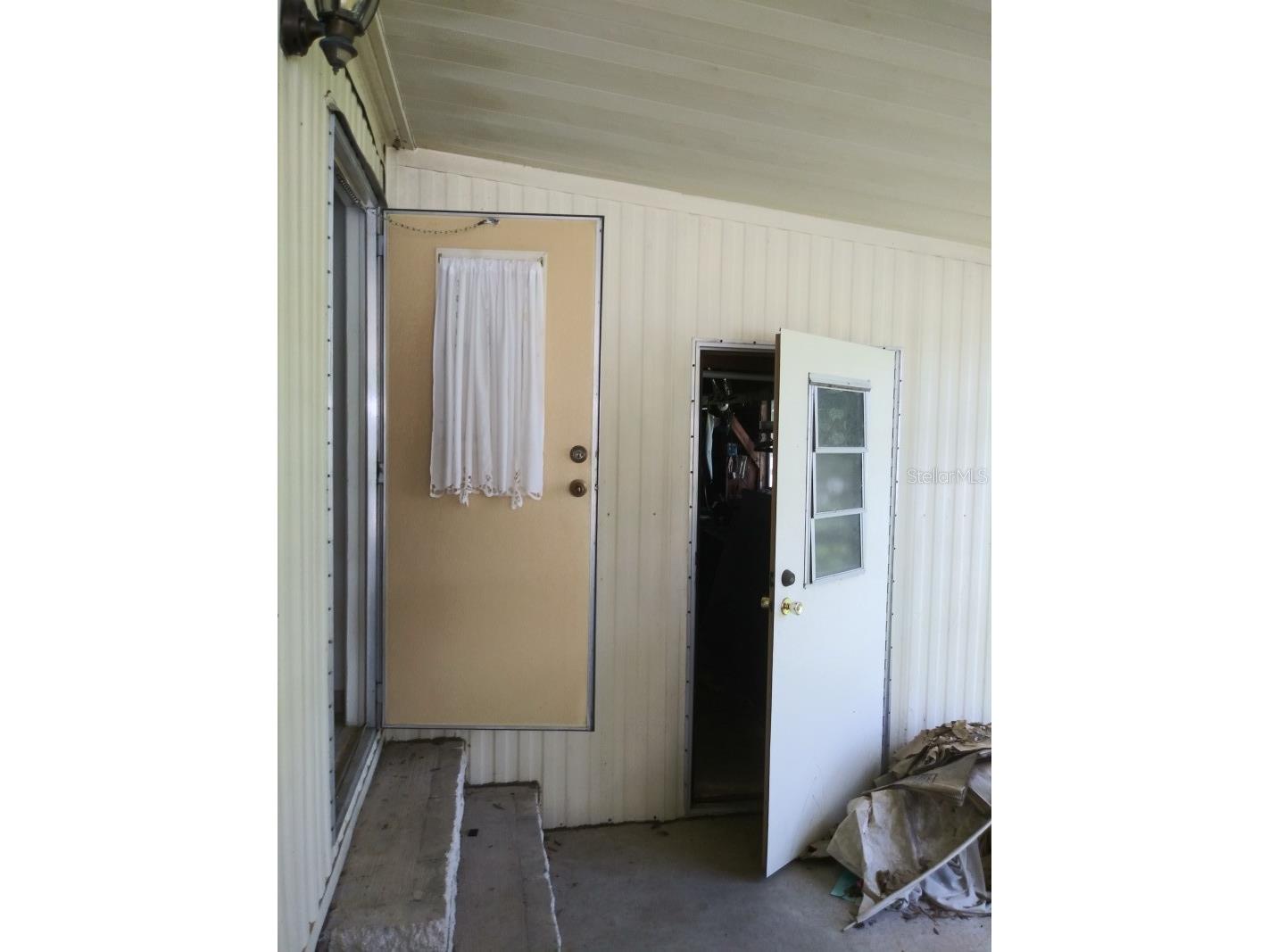 22 Canal Court Lake Panasoffkee FL 33538 A4696651 image7