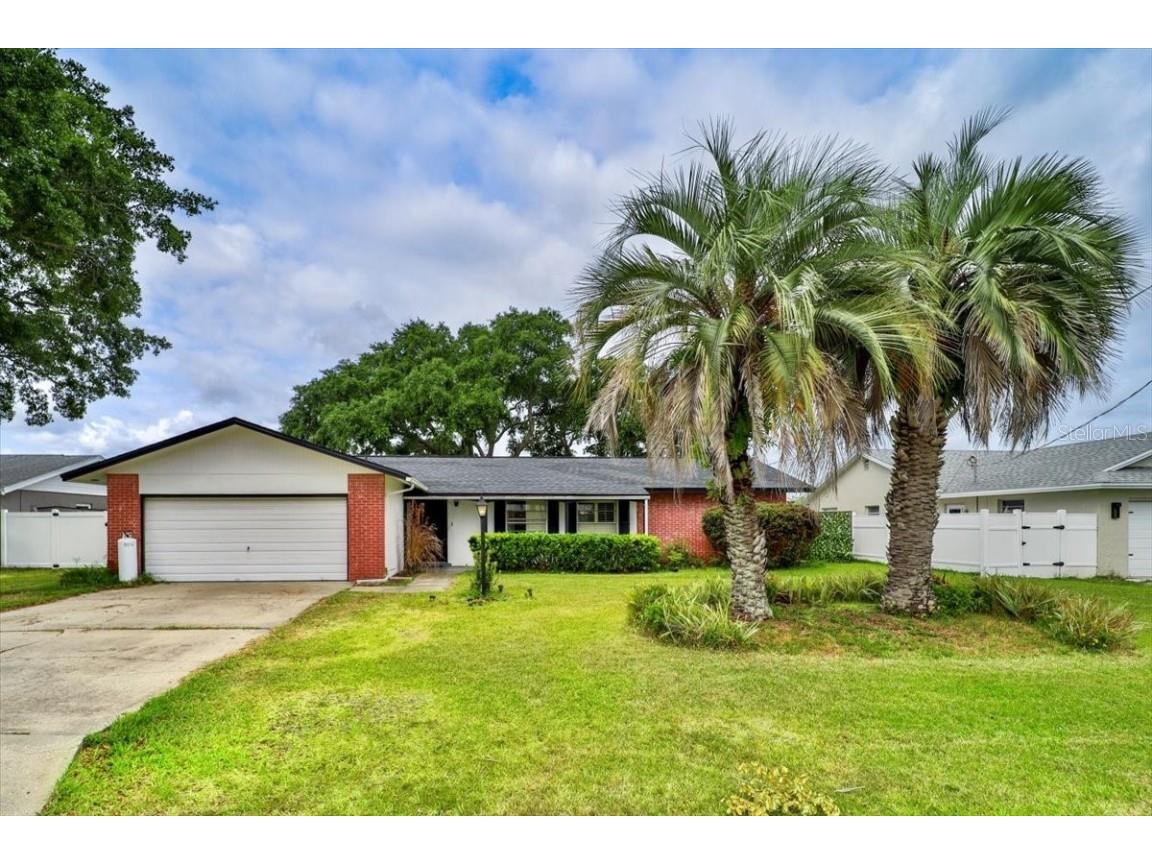 22 Cloverdale Court S Palm Coast FL 32137 FC300867 image1