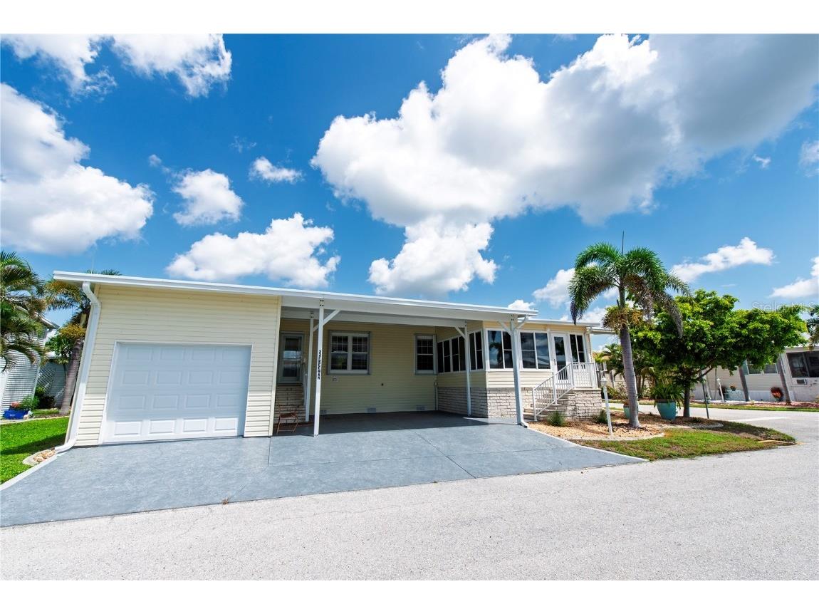 22 Freeman Avenue Punta Gorda FL 33950 C7514144 image2