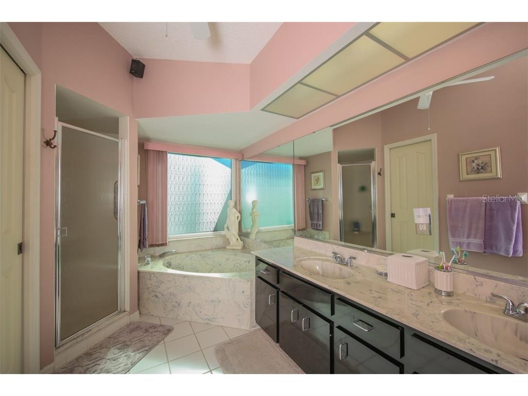22 Mariner Lane Rotonda West FL 33947 D5912681 image14