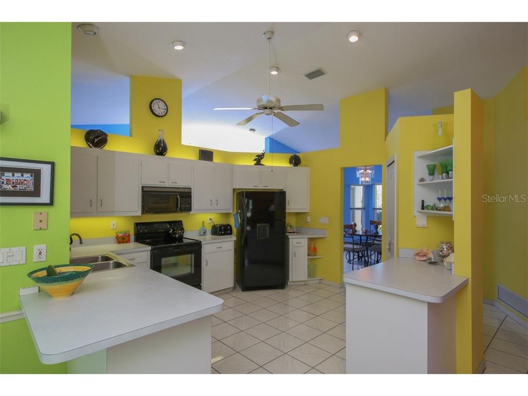 22 Mariner Lane Rotonda West FL 33947 D5912681 image7