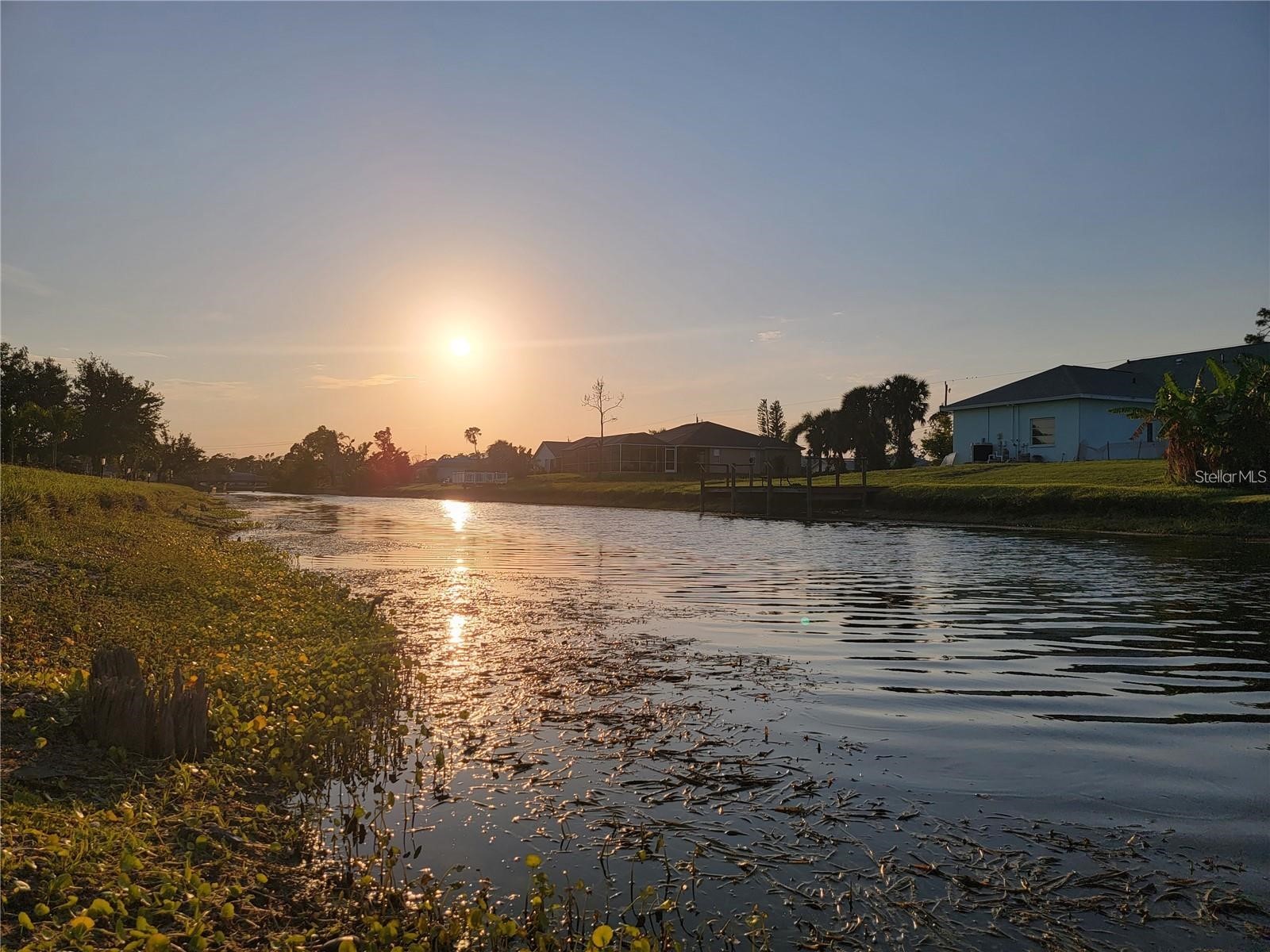 22 Mark Twain Lane Rotonda West FL 33947 N6142933 image1