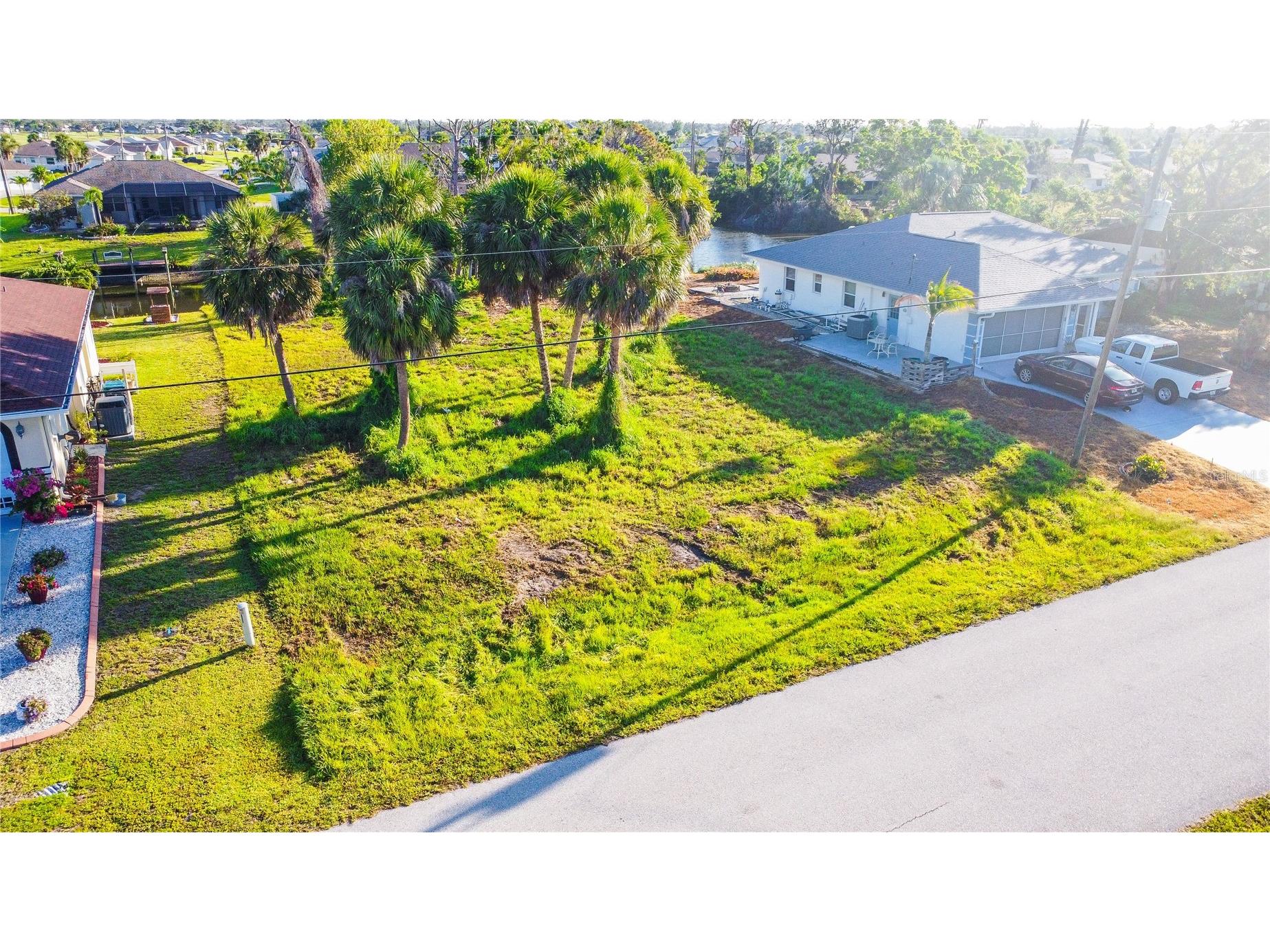 22 Mark Twain Lane Rotonda West FL 33947 N6142933 image3