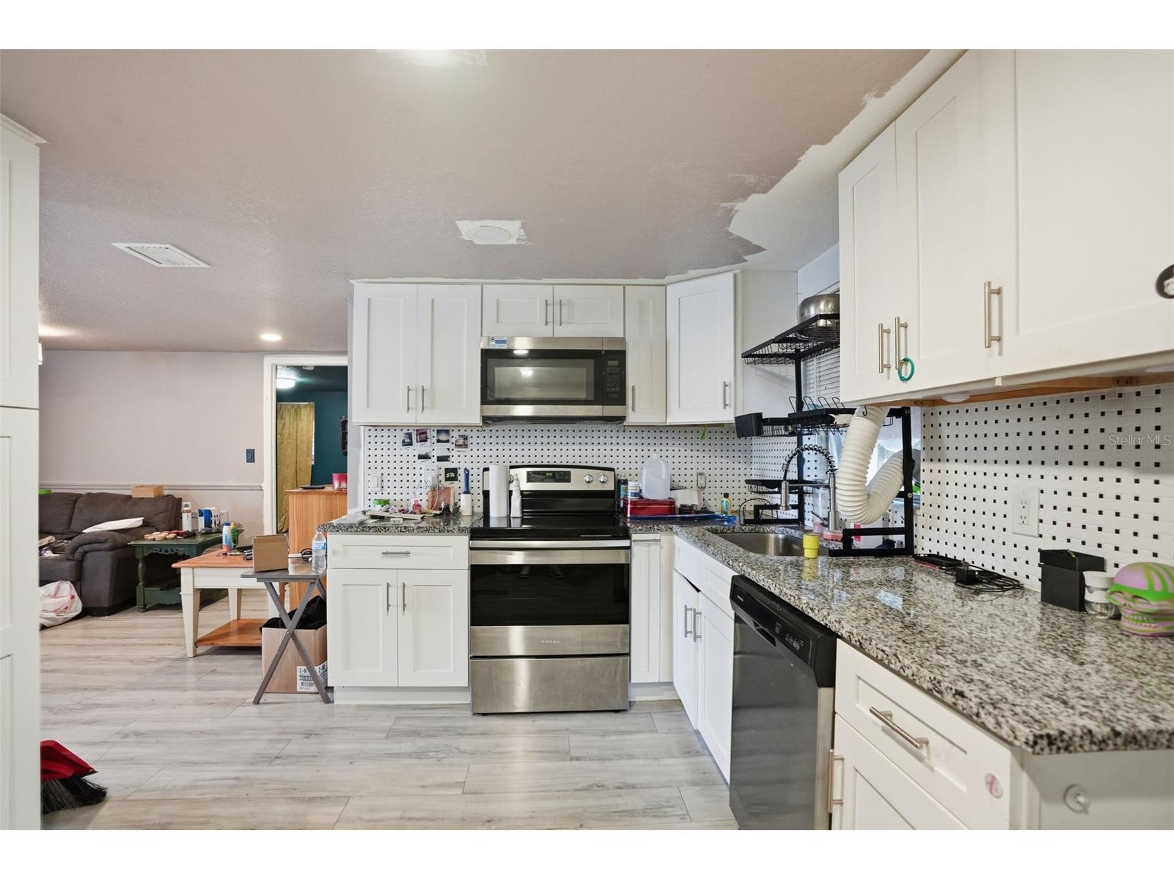 22 N Melbourne Street Beverly Hills FL 34465 W7881703 image8