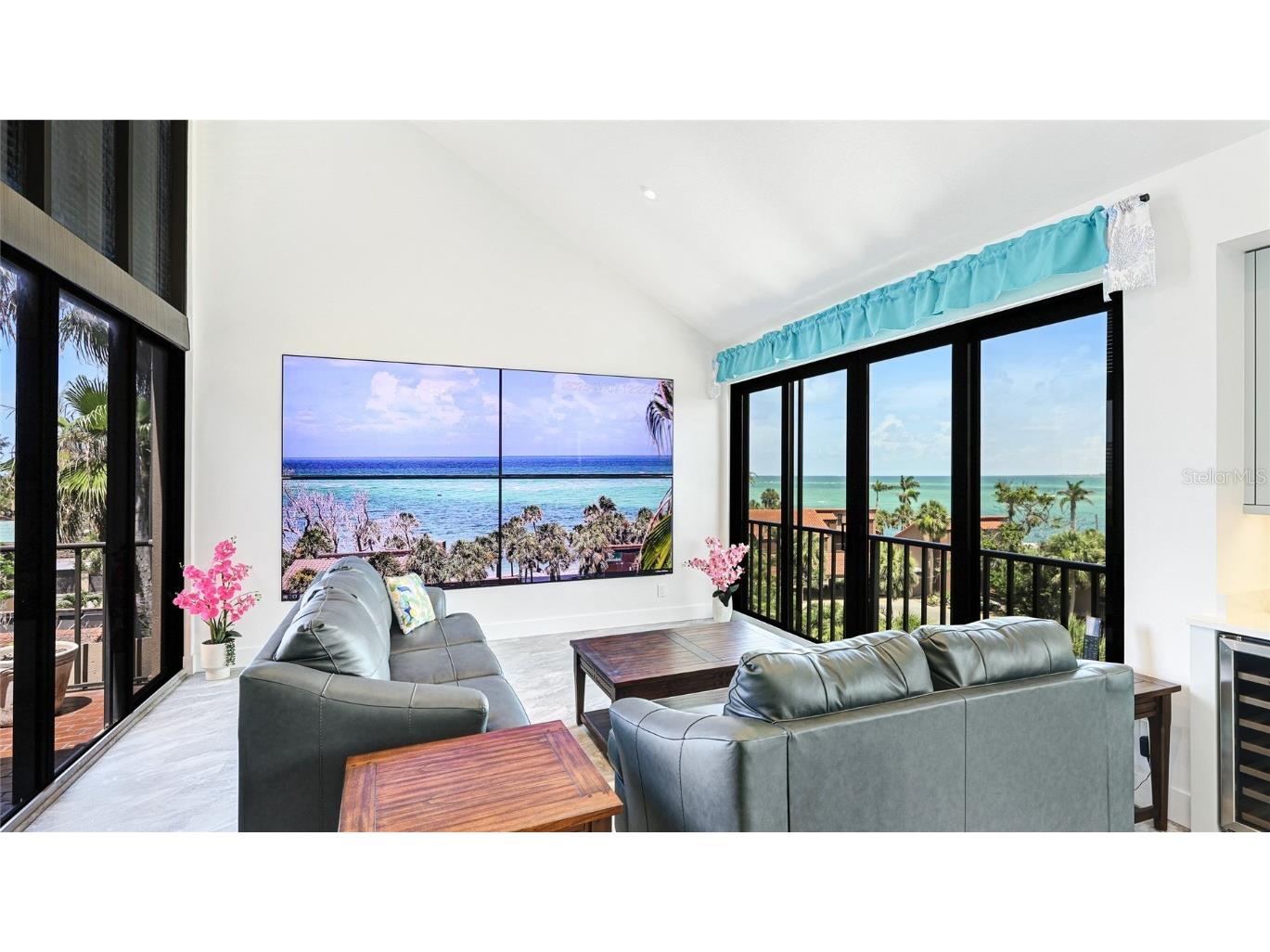 22 Sandy Cove Road #APT 10-5 Sarasota FL 34242 A4658557 image4