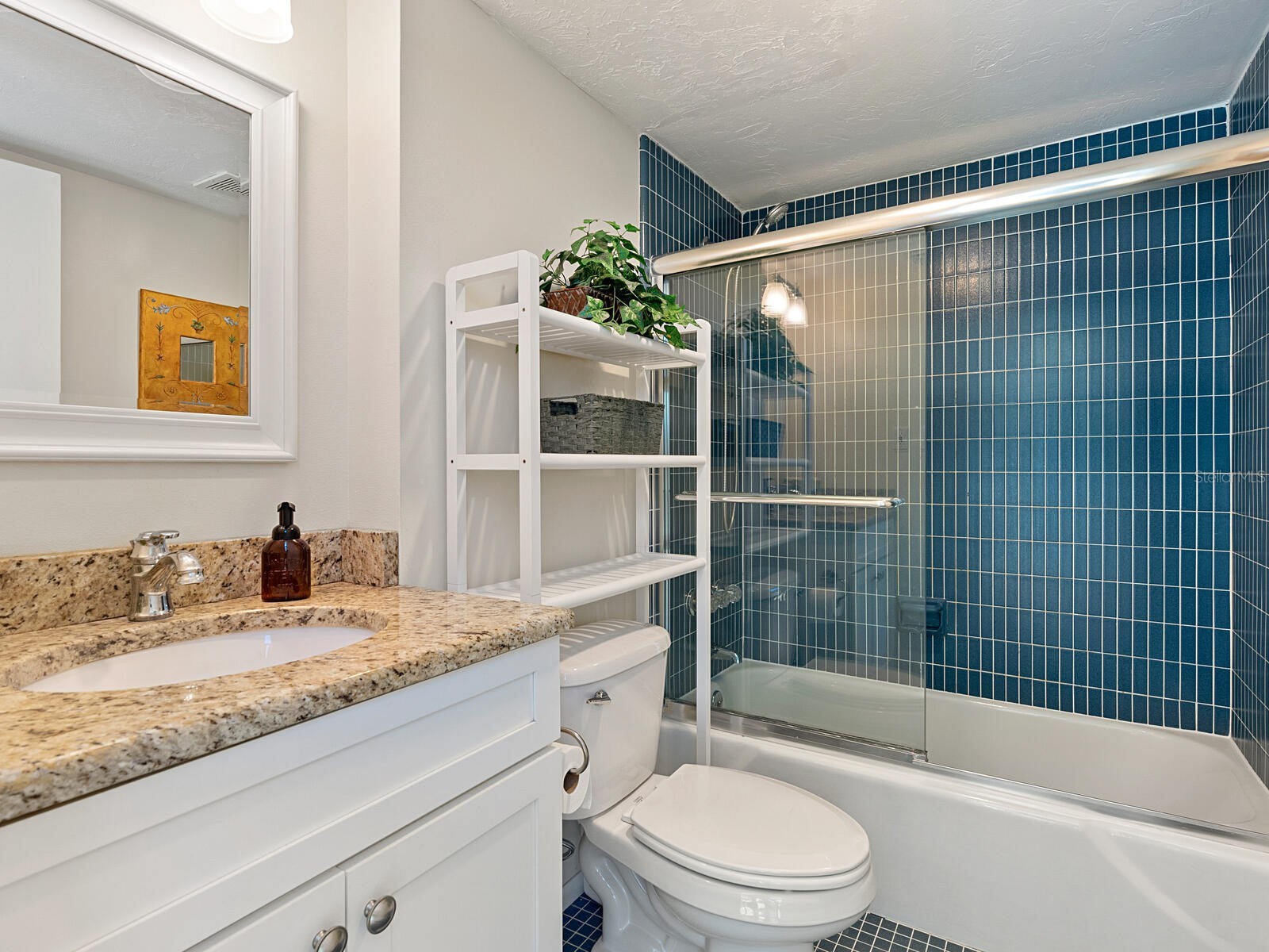 22 Sandy Cove Road #APT 203 Sarasota FL 34242 - GULF OF MEXICO A4691011 image18