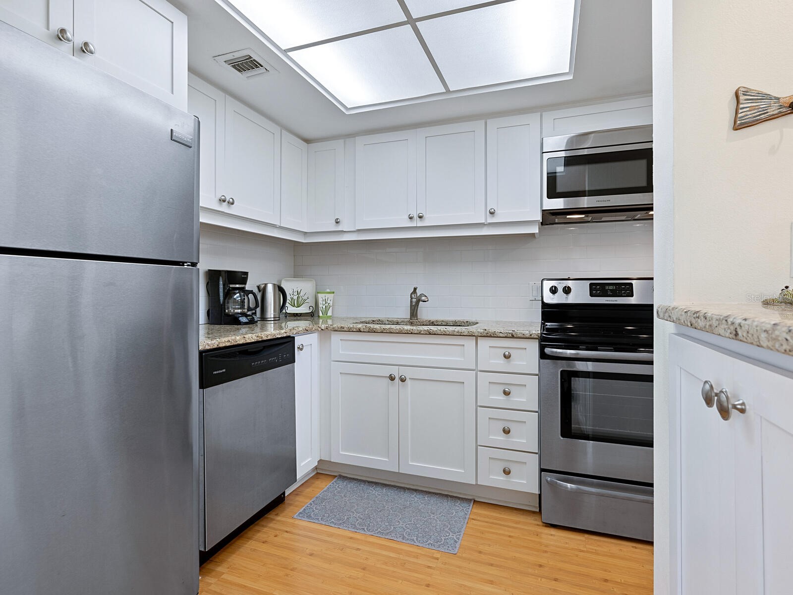 22 Sandy Cove Road #APT 203 Sarasota FL 34242 - GULF OF MEXICO A4691011 image5