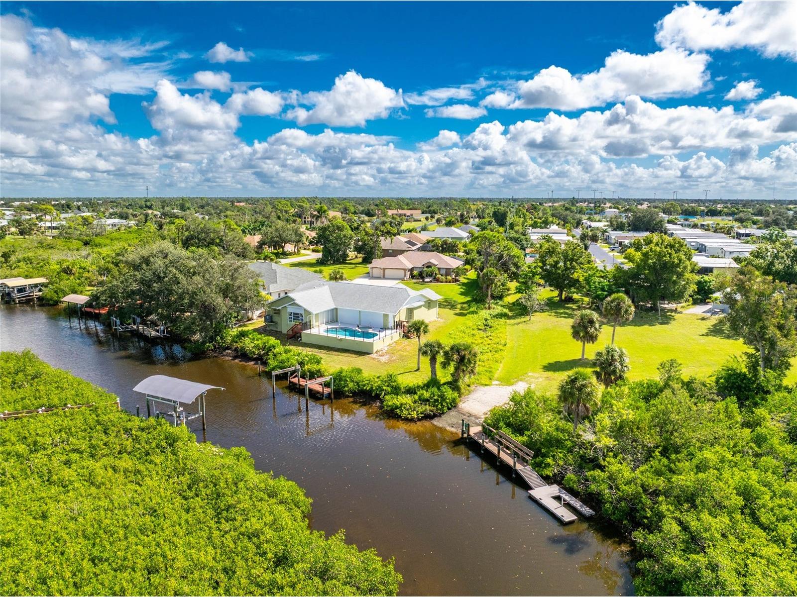 22 Turtle Bay Circle Englewood FL 34224 - OYSTER CREEK D6144072 image1