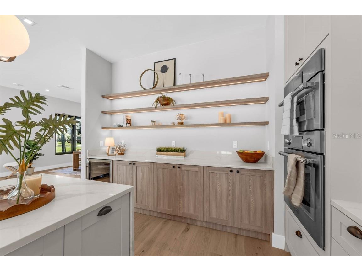 22 W Hazel Street Orlando FL 32804 O6300509 image4