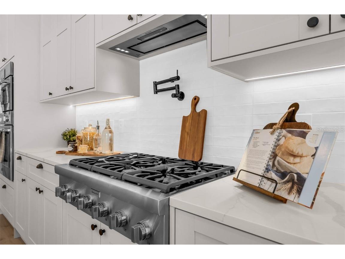 22 W Hazel Street Orlando FL 32804 O6300509 image5