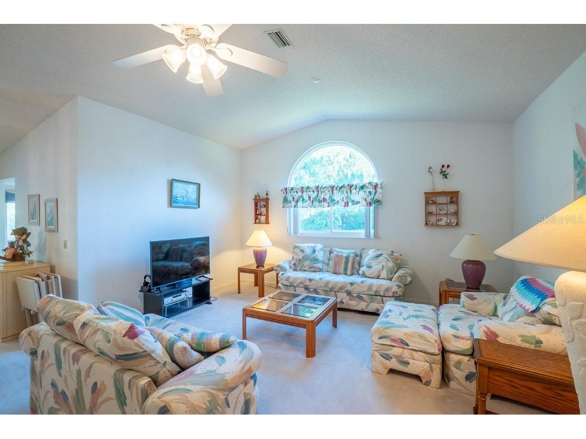 22 Whispering Pine Drive Palm Coast FL 32164 FC314064 image8