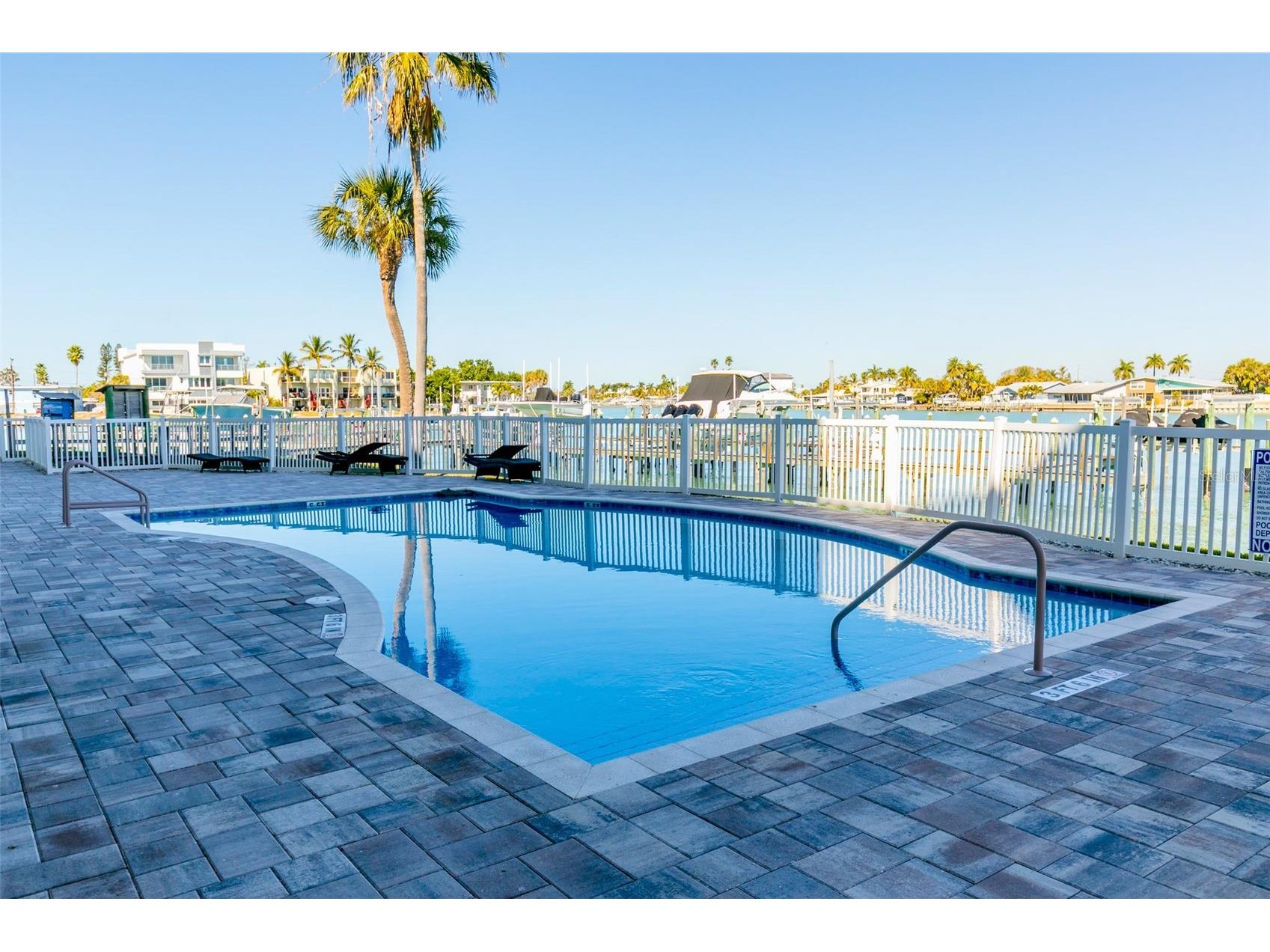 220 108th Avenue #304 Treasure Island FL 33706 TB8474500 image71