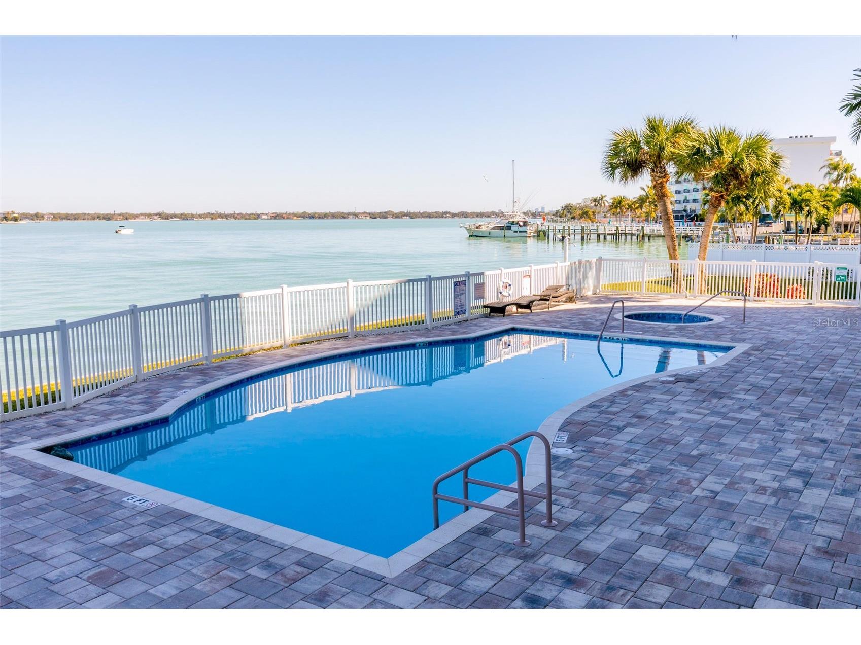 220 108th Avenue #304 Treasure Island FL 33706 TB8474500 image75