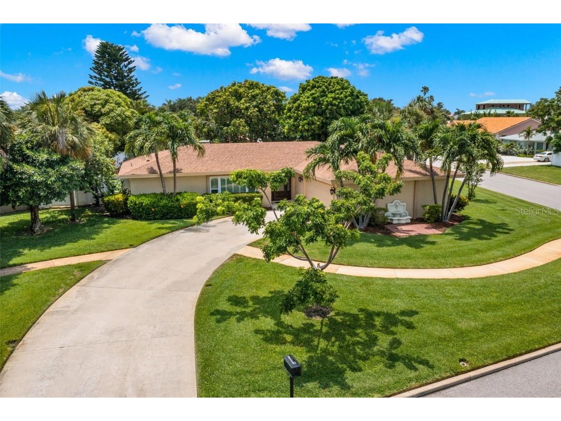 220 1st Avenue N Tierra Verde FL 33715 U8203692 image1