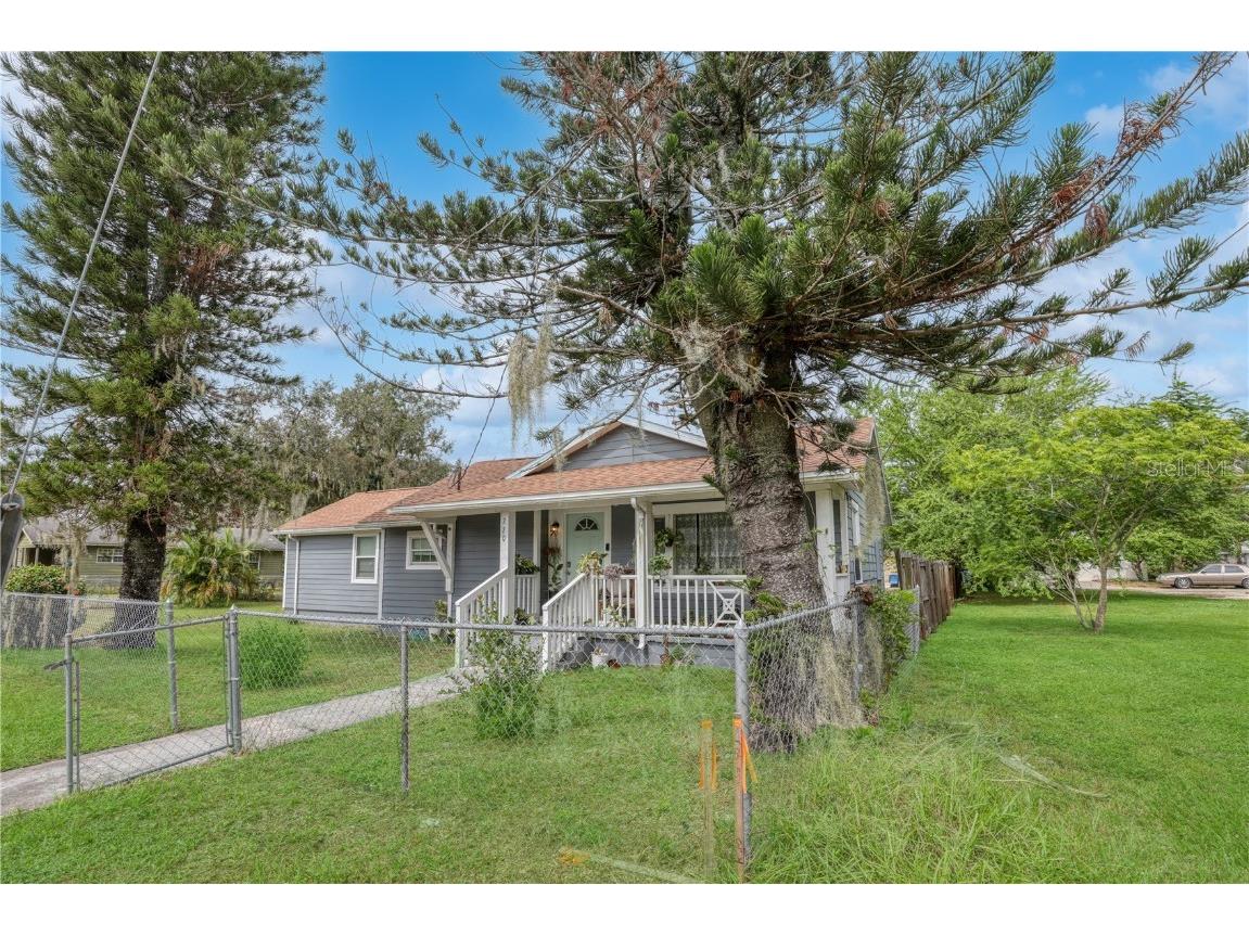 220 21st Street W Palmetto FL 34221 A4586312 image1