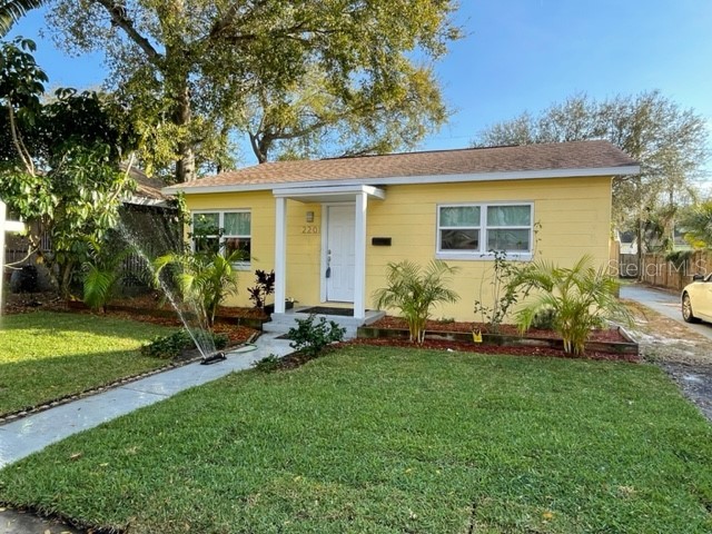 220 22nd Avenue N Saint Petersburg FL 33704 U8189758 image1