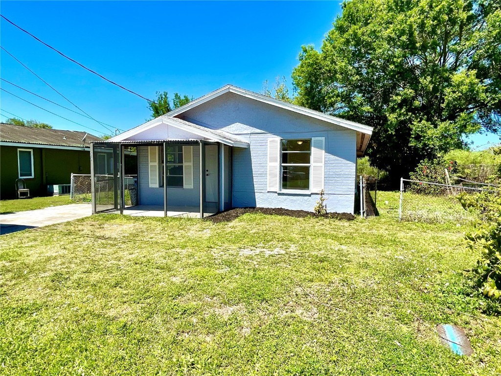 220 30th Street E Palmetto FL 34221 L4933450 image1