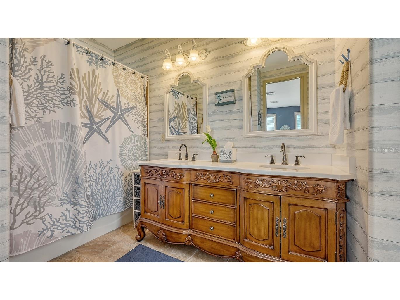 220 36th Street Holmes Beach FL 34217 - GULF OF MEXICO A4664041 image22