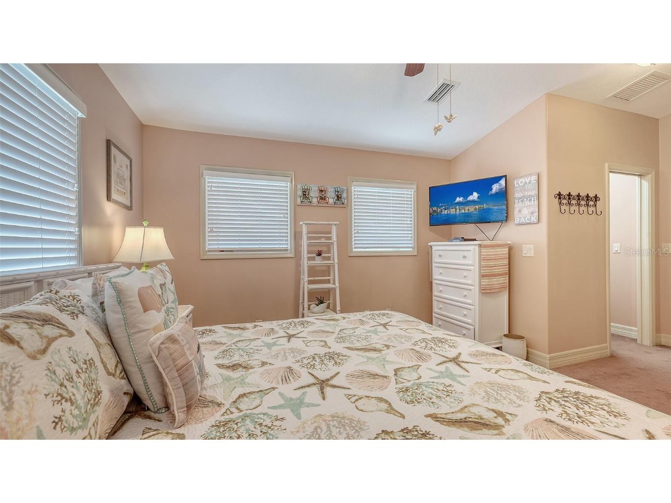 220 36th Street Holmes Beach FL 34217 - GULF OF MEXICO A4664041 image29